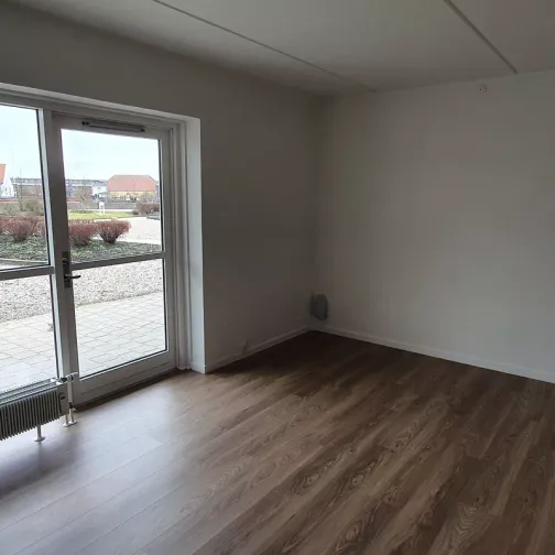Central 4 værelses lejlighed på 114 m² 