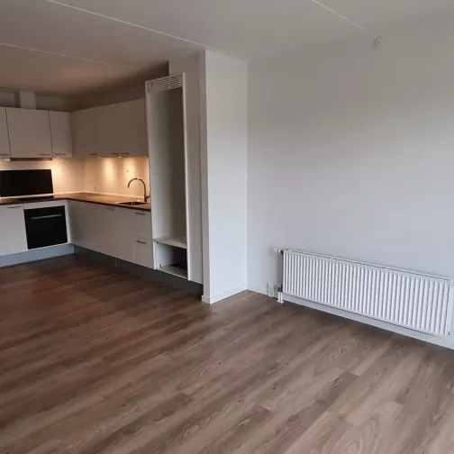 Central 4 værelses lejlighed på 114 m² 