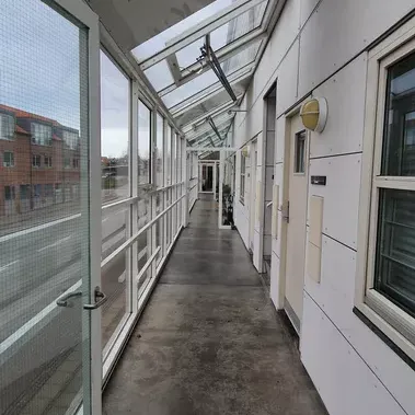 Central 4 værelses lejlighed på 114 m² 