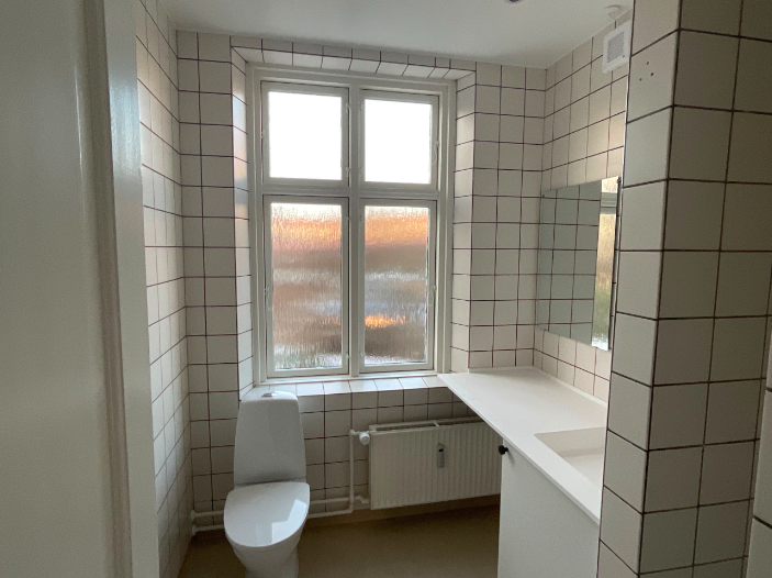 Central 2-værelses lejlighed på 74 m² 